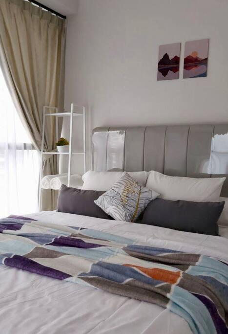 2 Bed Room Apartment In West Джакарта Экстерьер фото